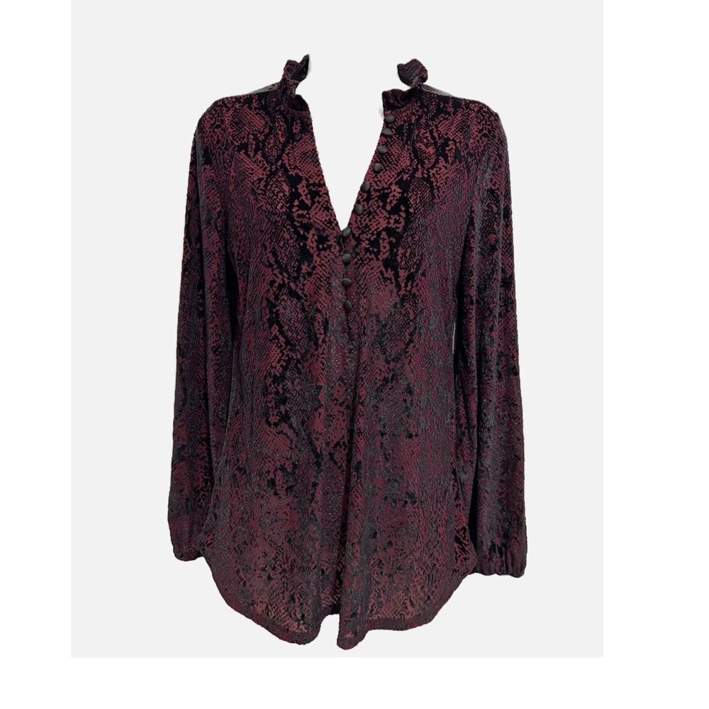White House Black Market NWOT maroon/black animal print tunic. Size XS.